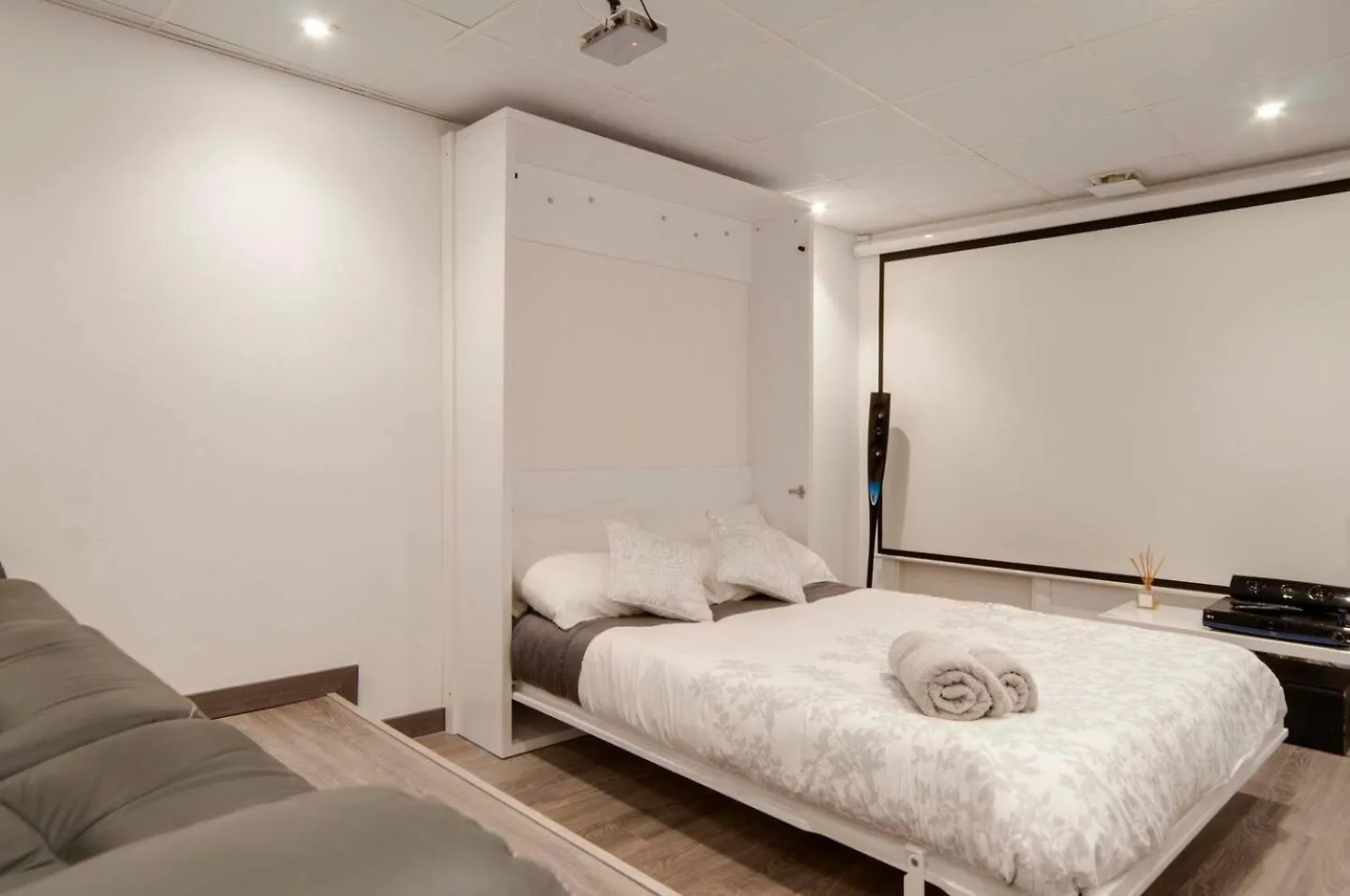 Casa Los Pacos Fuengirola 0*,  Španělsko